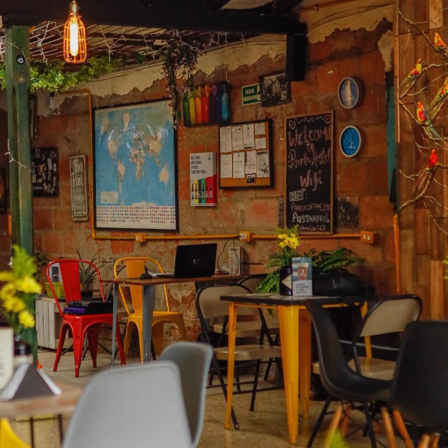 Panela Hostal *